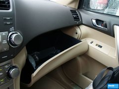 2012款 2.7L 自动 豪华版 7座