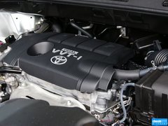 2012款 2.7L 自动 豪华版 7座