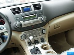 2012款 2.7L 自动 豪华版 7座