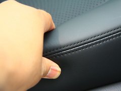 2012款 M25L 2.5L 自动 雅致版