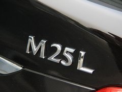 2012款 M25L 2.5L 自动 雅致版