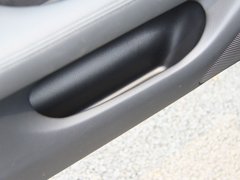 2012款 M25L 2.5L 自动 雅致版