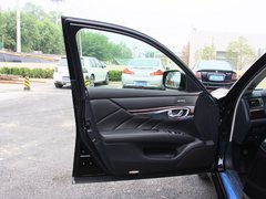 2012款 M25L 2.5L 自动 雅致版