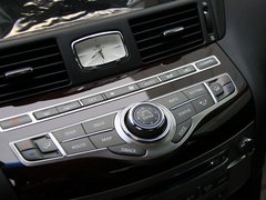 2012款 M25L 2.5L 自动 雅致版