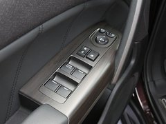 2012款 2.4L 自动 VTi 舒适版 7座