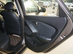 2012款 2.0L 自動 4WD尊貴版 GLS 5座