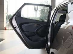 2012款 2.0L 自动 4WD尊贵版 GLS 5座