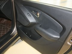 2012款 2.0L 自动 4WD尊贵版 GLS 5座
