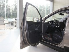 2012款 2.0L 自动 4WD尊贵版 GLS 5座