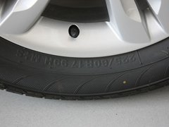 2012款 2.0L 自动 4WD尊贵版 GLS 5座