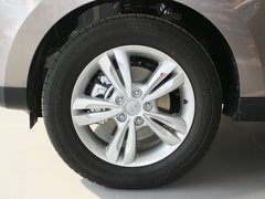 2012款 2.0L 自动 4WD尊贵版 GLS 5座