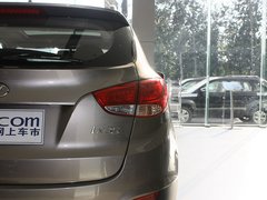2012款 2.0L 自动 4WD尊贵版 GLS 5座