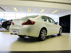 2013款 G25 2.5L 自动 豪华运动版