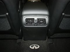 2013款 G25 2.5L 自动 豪华运动版