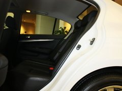 2013款 G25 2.5L 自动 豪华运动版