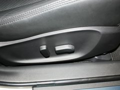 2013款 G25 2.5L 自动 豪华运动版