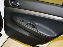 2013款 G25 2.5L 自动 豪华运动版