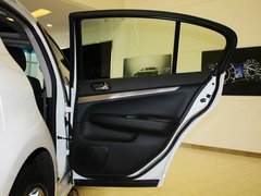 2013款 G25 2.5L 自动 豪华运动版