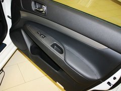 2013款 G25 2.5L 自动 豪华运动版