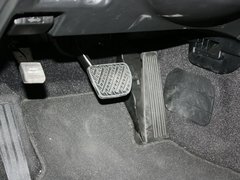 2013款 G25 2.5L 自动 豪华运动版