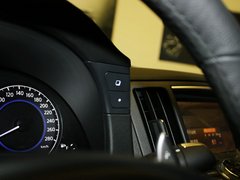 2013款 G25 2.5L 自动 豪华运动版