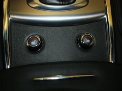 2013款 G25 2.5L 自动 豪华运动版