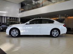 2013款 G25 2.5L 自动 豪华运动版