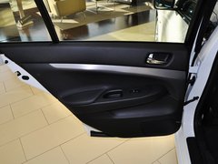 2013款 G25 2.5L 自动 豪华运动版