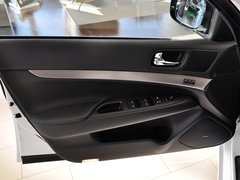 2013款 G25 2.5L 自动 豪华运动版