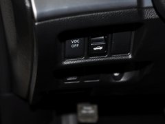 2013款 G25 2.5L 自动 豪华运动版