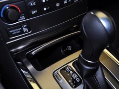 2013款 G25 2.5L 自动 豪华运动版