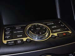2013款 G25 2.5L 自动 豪华运动版