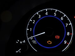 2013款 G25 2.5L 自动 豪华运动版