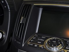 2013款 G25 2.5L 自动 豪华运动版