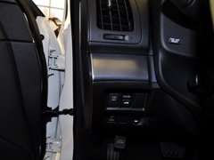2013款 G25 2.5L 自动 豪华运动版