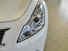 2013款 G25 2.5L 自动 豪华运动版