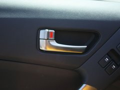 2012款 2.0T 自动 Brembo版