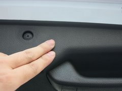 2012款 2.4L 自动 旗舰版 7座