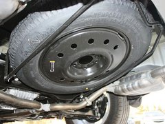 2012款 2.4L 自动 旗舰版 7座