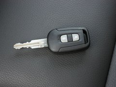 2012款 2.4L 自动 旗舰版 7座