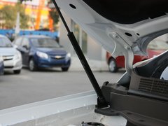 2012款 2.4L 自动 旗舰版 7座