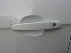 2012款 2.4L 自动 旗舰版 7座