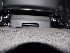 2012款 2.4L 自动 旗舰版 7座