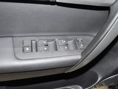 2012款 2.4L 自动 旗舰版 7座