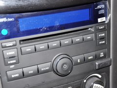 2012款 2.4L 自动 旗舰版 7座