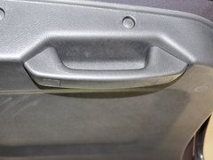 2012款 2.4L 自动 旗舰版 7座