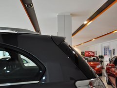 2012款 2.4L 自动 旗舰版 7座
