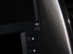 2012款 2.4L 自动 旗舰版 7座