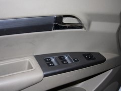 2012款 2.4L 手动 探索版汽油4X4豪华型 5座