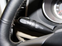 2012款 2.4L 手动 探索版汽油4X4豪华型 5座